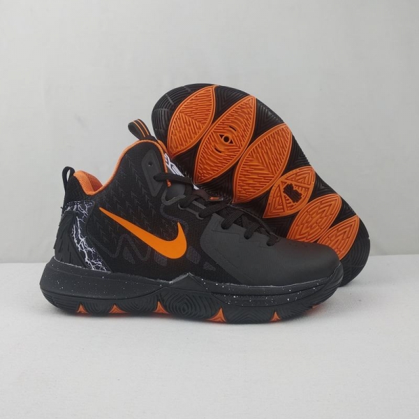 Nike Kyire 5 Black Orange-logo